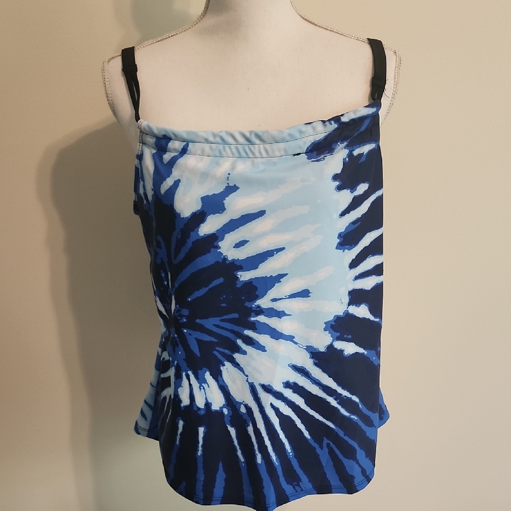 Tie-Dye Women's Takini Top